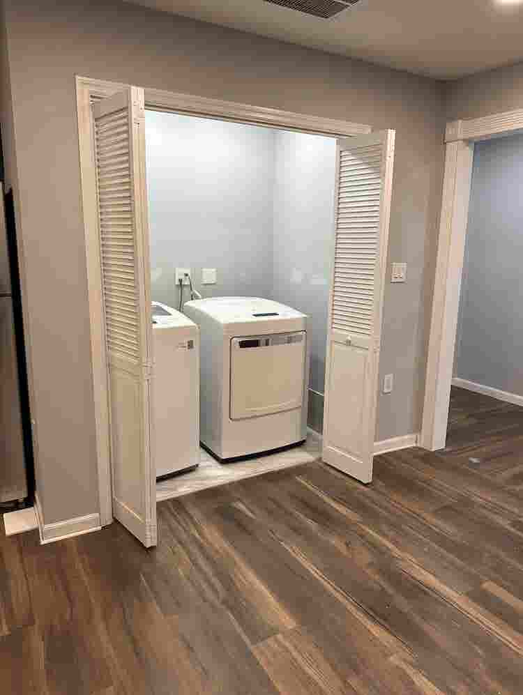 Fully Renovated Private Studio
