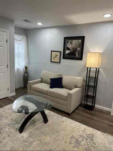 Fully Renovated Private Studio