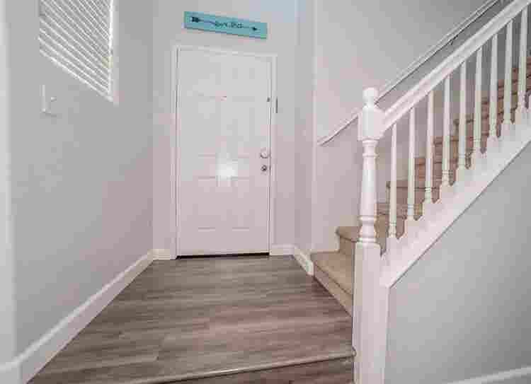 Master Bedroom w/ Private Bathroom