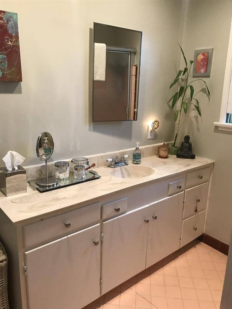 🏡Female Roommate Wanted ☮️