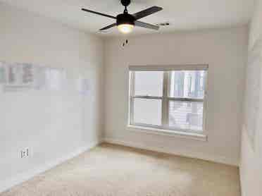 East Austin Room w/ Bath + Office
