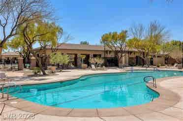Looking for a roommate