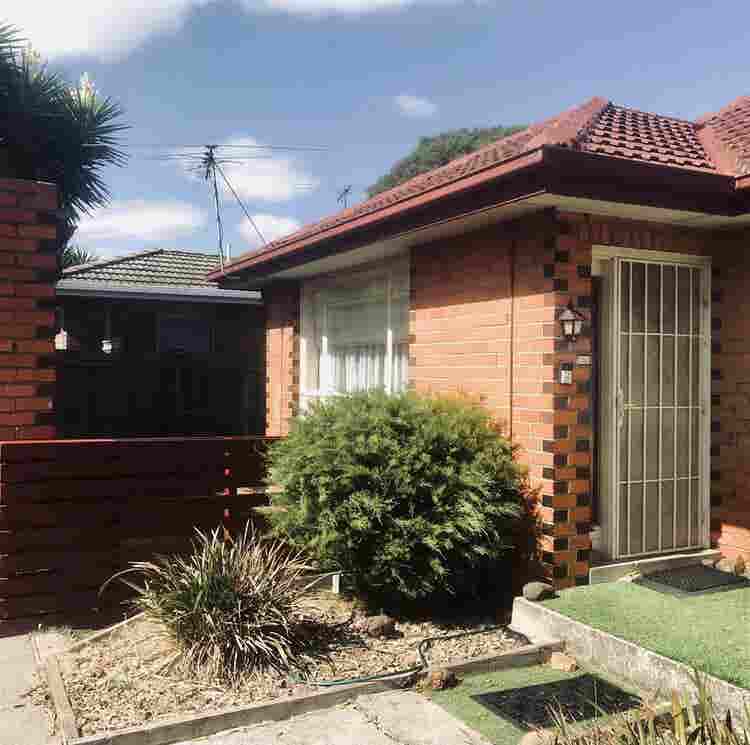 Residence in Reservoir