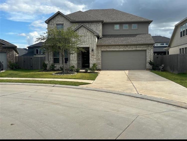 Renting 1 bedroom in Richmond $
