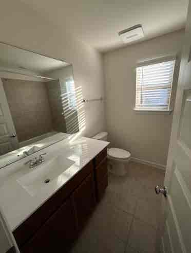 Renting 1 bedroom in Richmond $