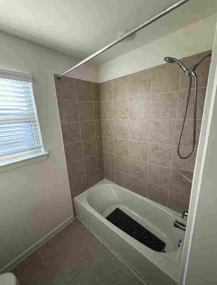 Renting 1 bedroom in Richmond $