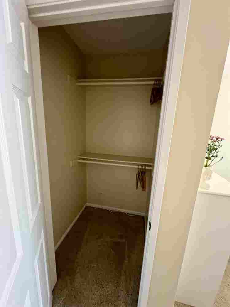 Cozy, private bath in 4SRanch