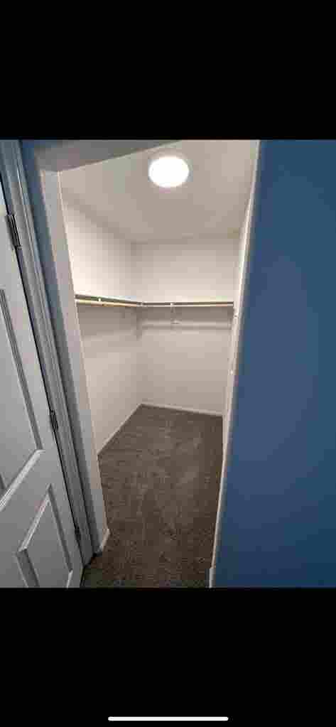 Master bedroom for rent!!
