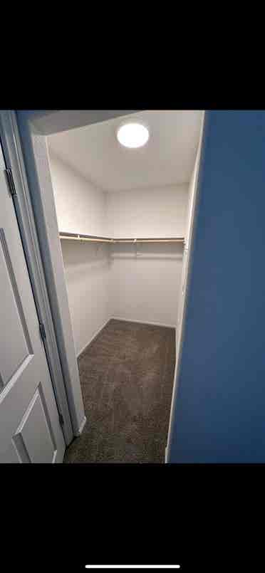 Master bedroom for rent!!