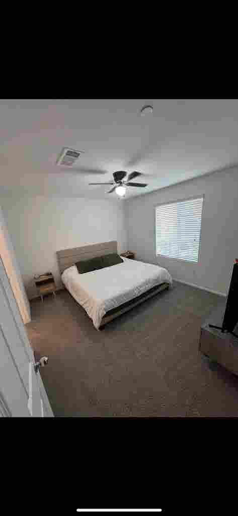 Master bedroom for rent!!