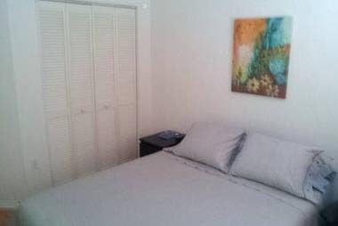 ROOM FOR RENT IN KENDALL