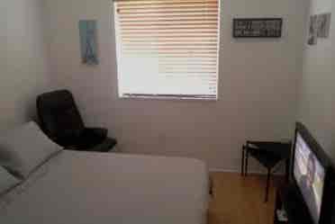 ROOM FOR RENT IN KENDALL