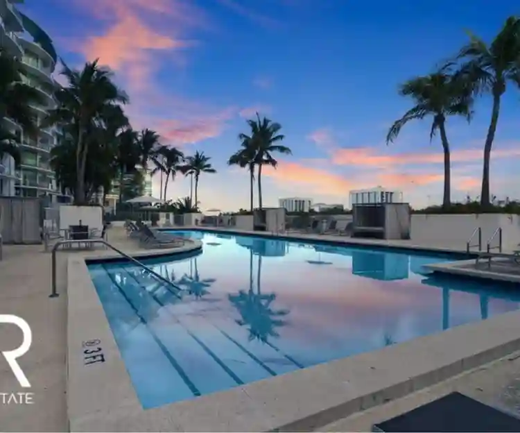 Penthouse Room, utilities included