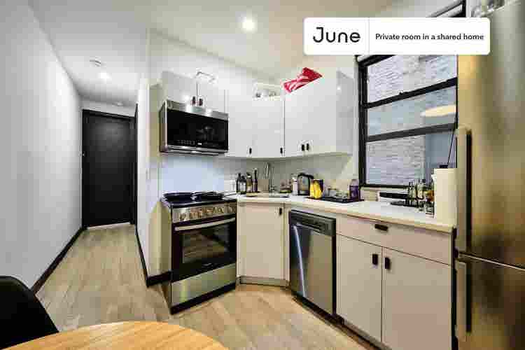 3 BR in New York City