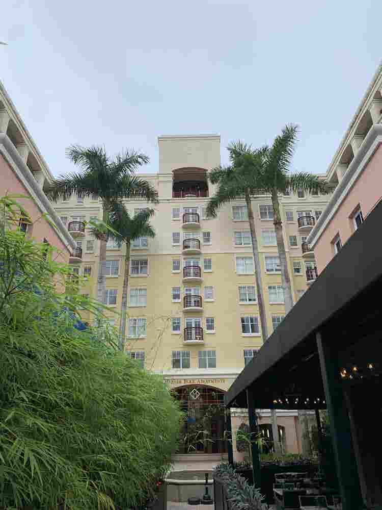 1 bed/bath available to rent