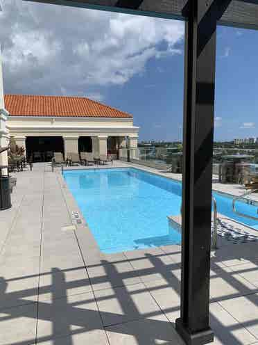 1 bed/bath available to rent