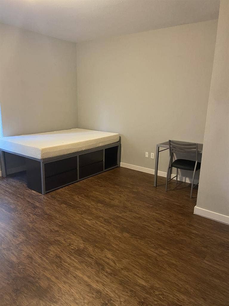 Vie Lofts Apartment sublease!
