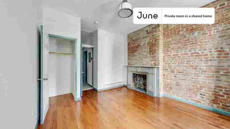 2 BR in New York City