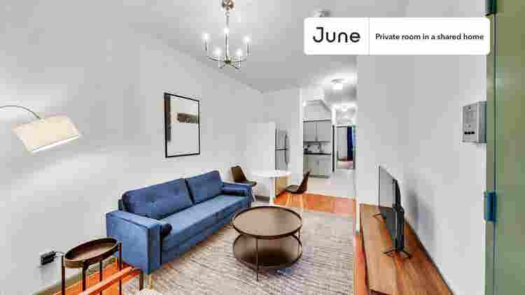 2 BR in New York City