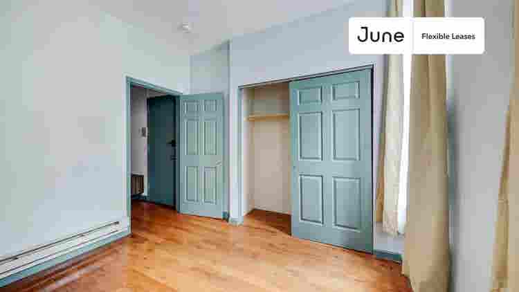 2 BR in New York City