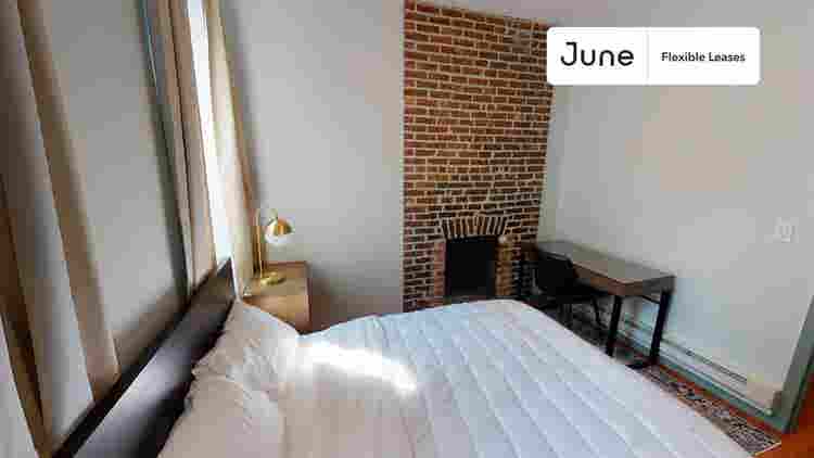 2 BR in New York City