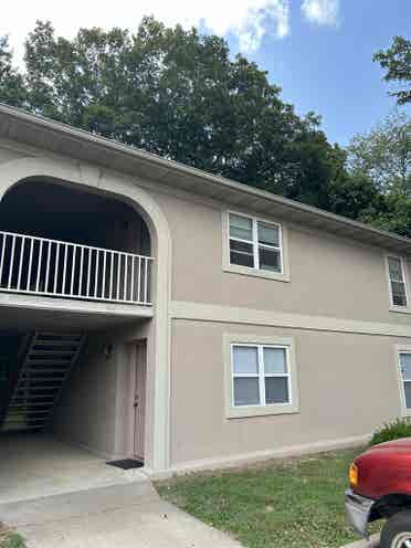 2 BEDROOM, looking for ROOMMATE