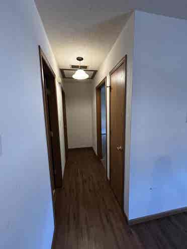 2 BEDROOM, looking for ROOMMATE