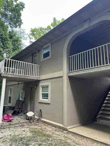 2 BEDROOM, looking for ROOMMATE