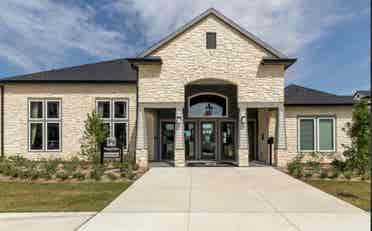 B Apartment for Sublease