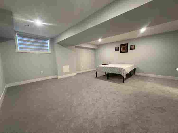 Private room for rent