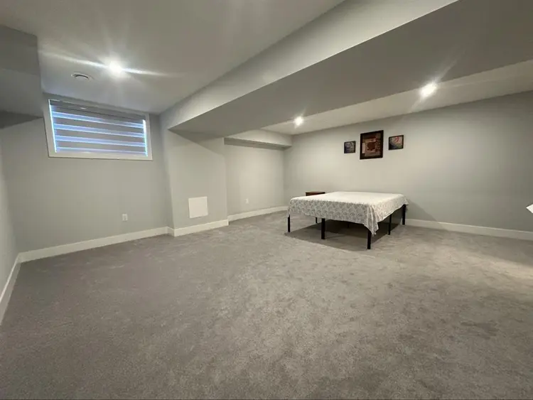 Private room for rent