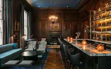 Fidi apartment