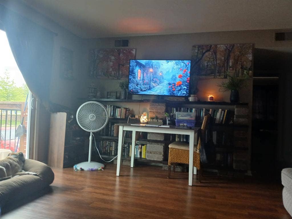 Small bedroom available