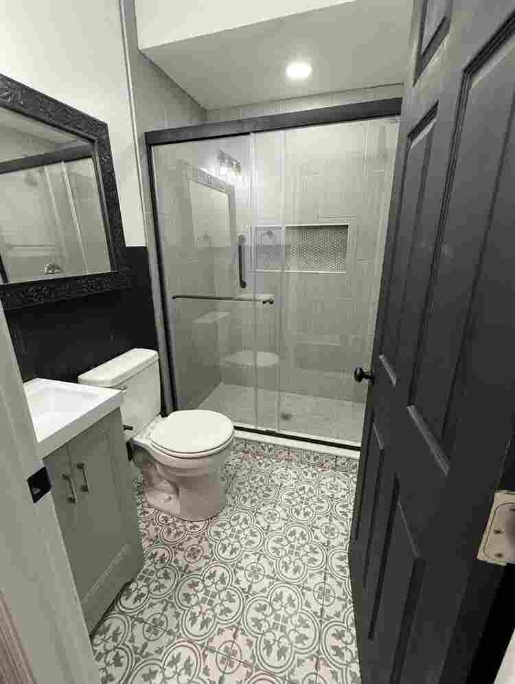 ROOMS FOR RENT