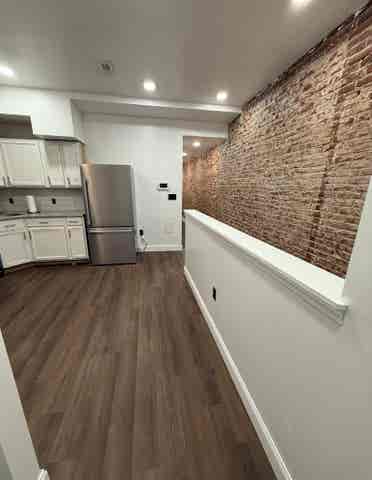 ROOMS FOR RENT