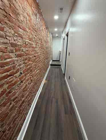 ROOMS FOR RENT