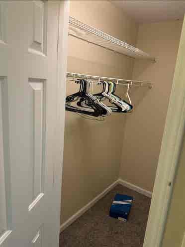 Room for rent - ASAP