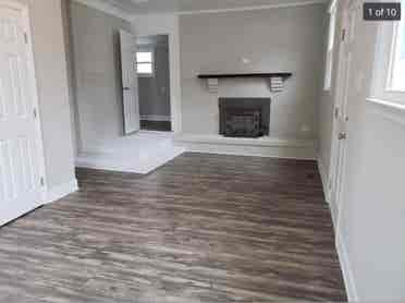 Looking for a roommate