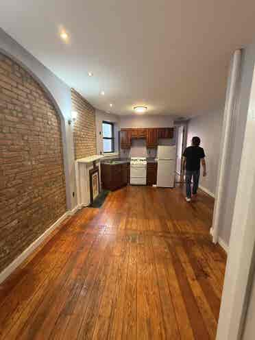 Perfect apartment next to pratt