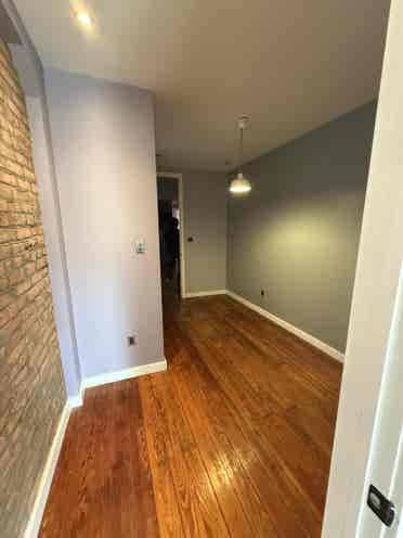 Perfect apartment next to pratt