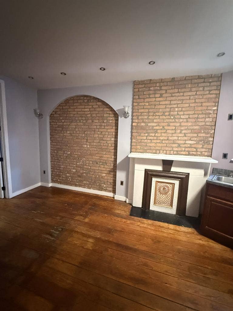 Perfect apartment next to pratt