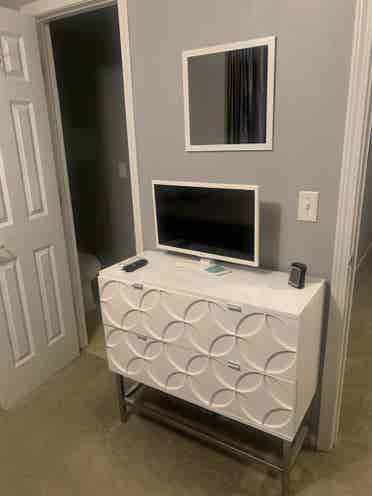 Furnished room utilities included