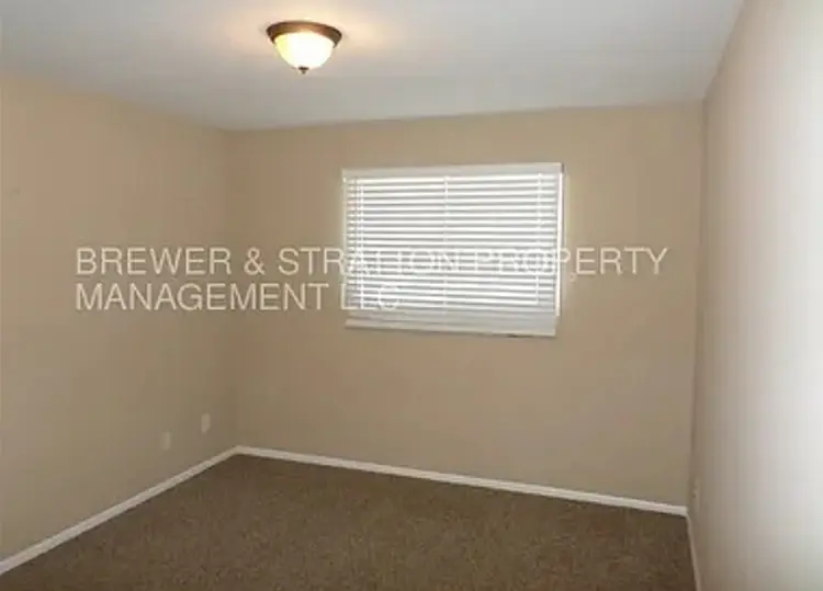 One Private Bedrooms + Pool Tempe!