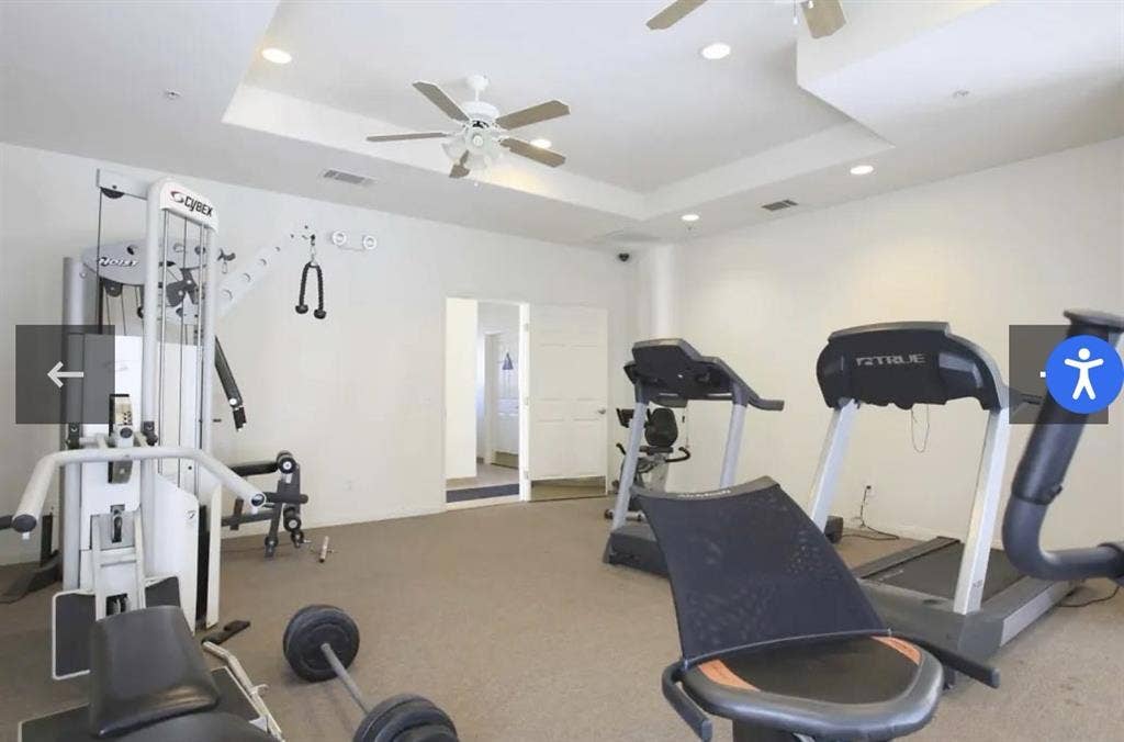 Private room for rent — Female only