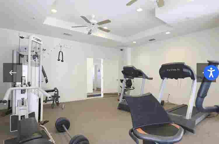 Private room for rent — Female only