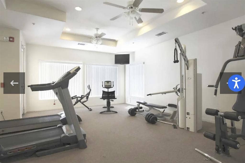 Private room for rent — Female only