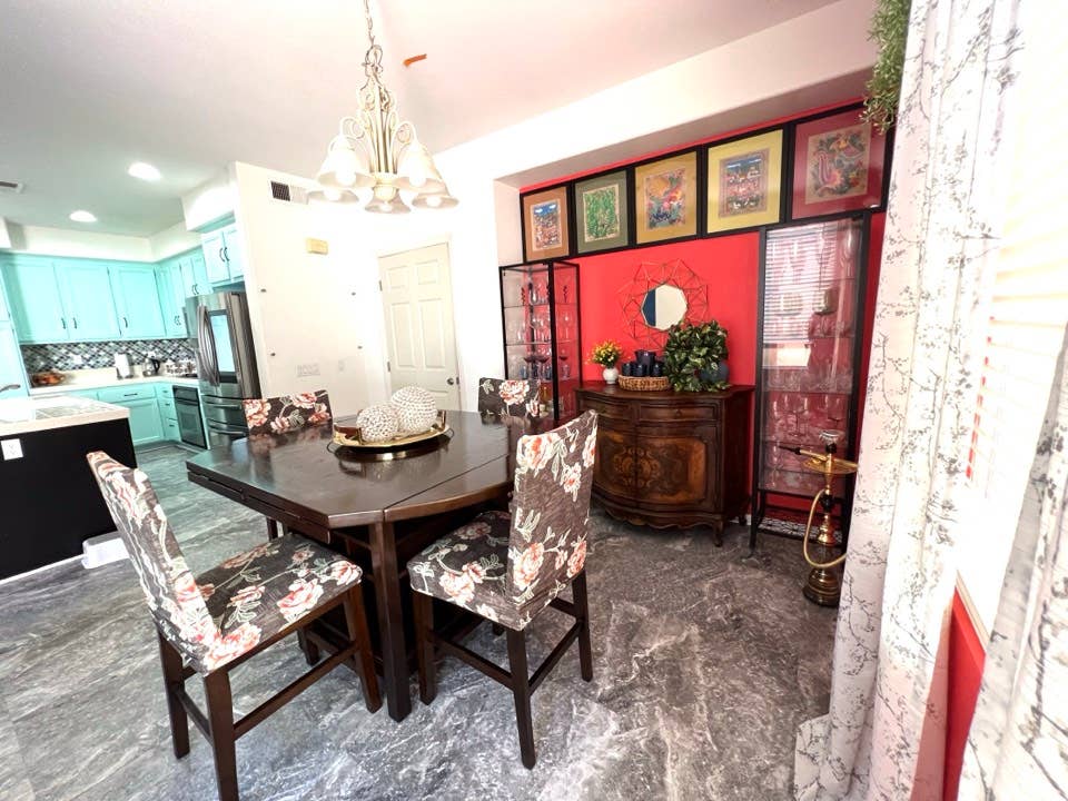 Room for rent (2 total) furnished!