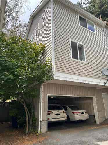 Townhouse in West Lake