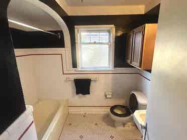 6-BEDROOM RENTAL – $/Room