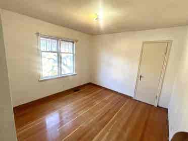 6-BEDROOM RENTAL – $/Room